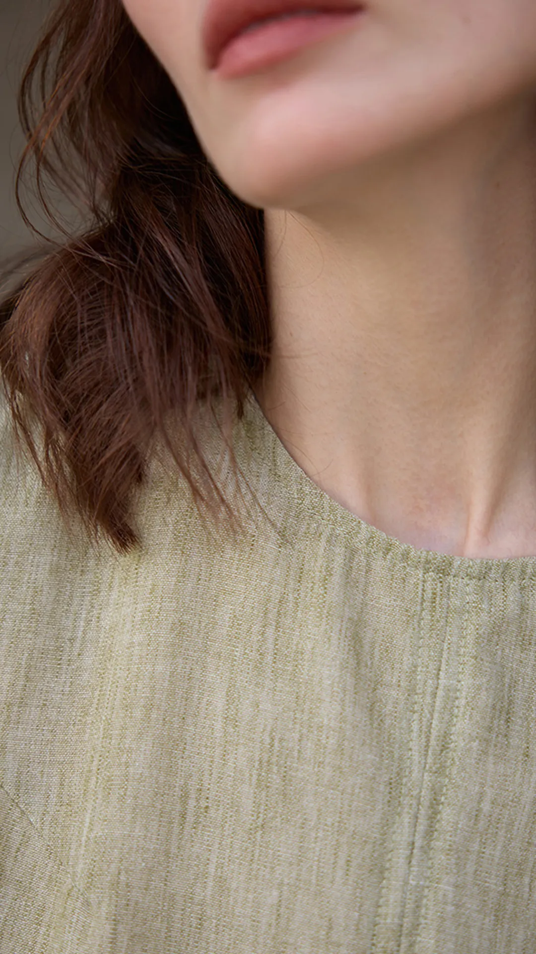 Women's Pure Linen Sleeveless Tie-Front Loose Top